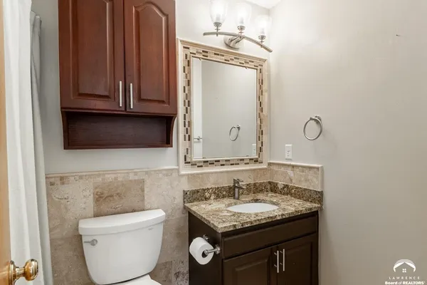 $389,900 | 724 Eldridge Street, Lawrence, KS 66049