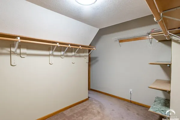 $389,900 | 724 Eldridge Street, Lawrence, KS 66049