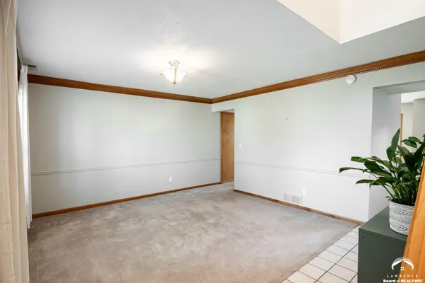 $389,900 | 724 Eldridge Street, Lawrence, KS 66049