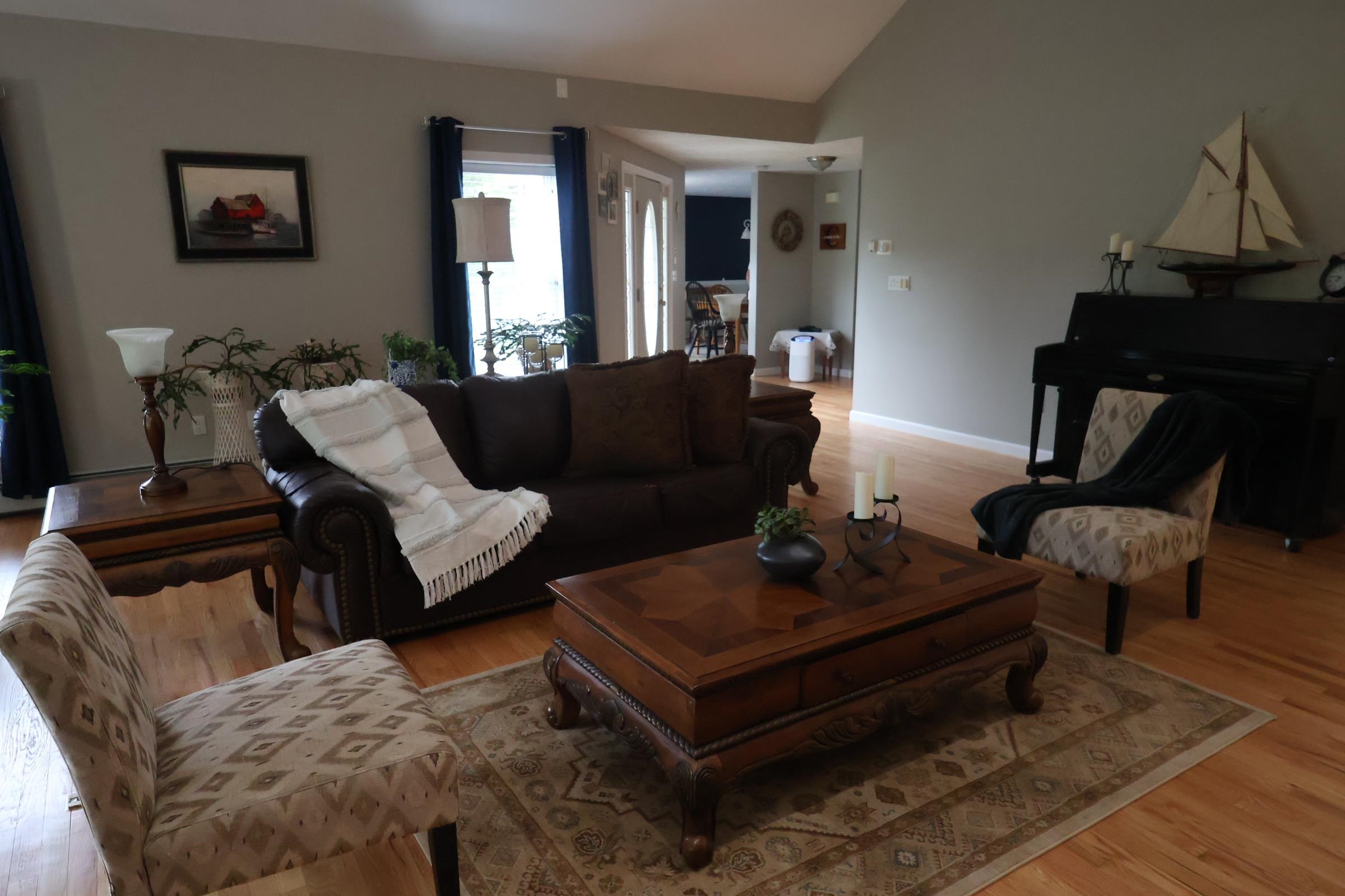 31 Merrill Road Goffstown, NH 03045 - Photo 13 of 59