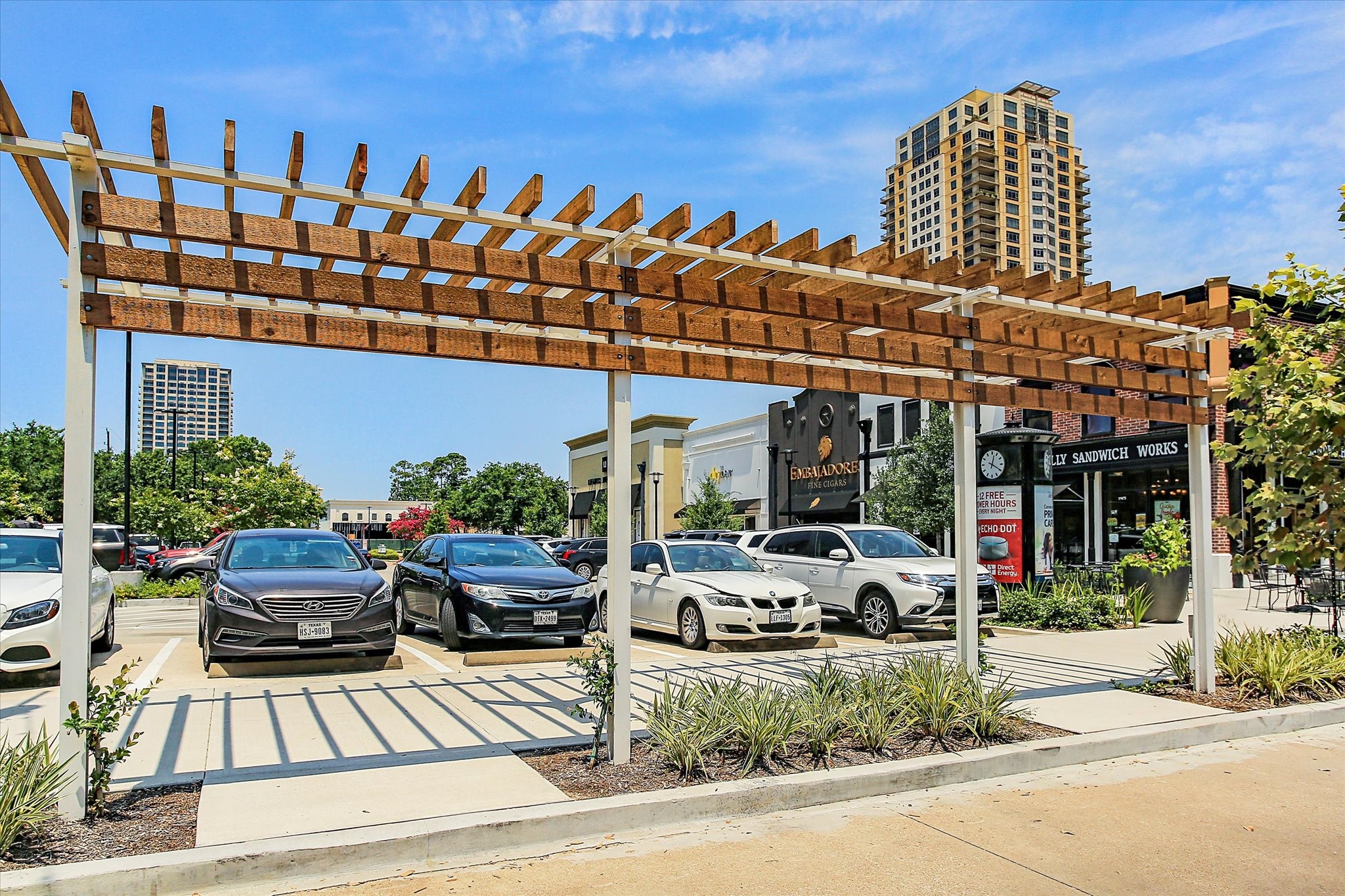 5043 Tangle Lane Houston, TX 77056 - Photo 47 of 50 a view of outdoor space with seating area
