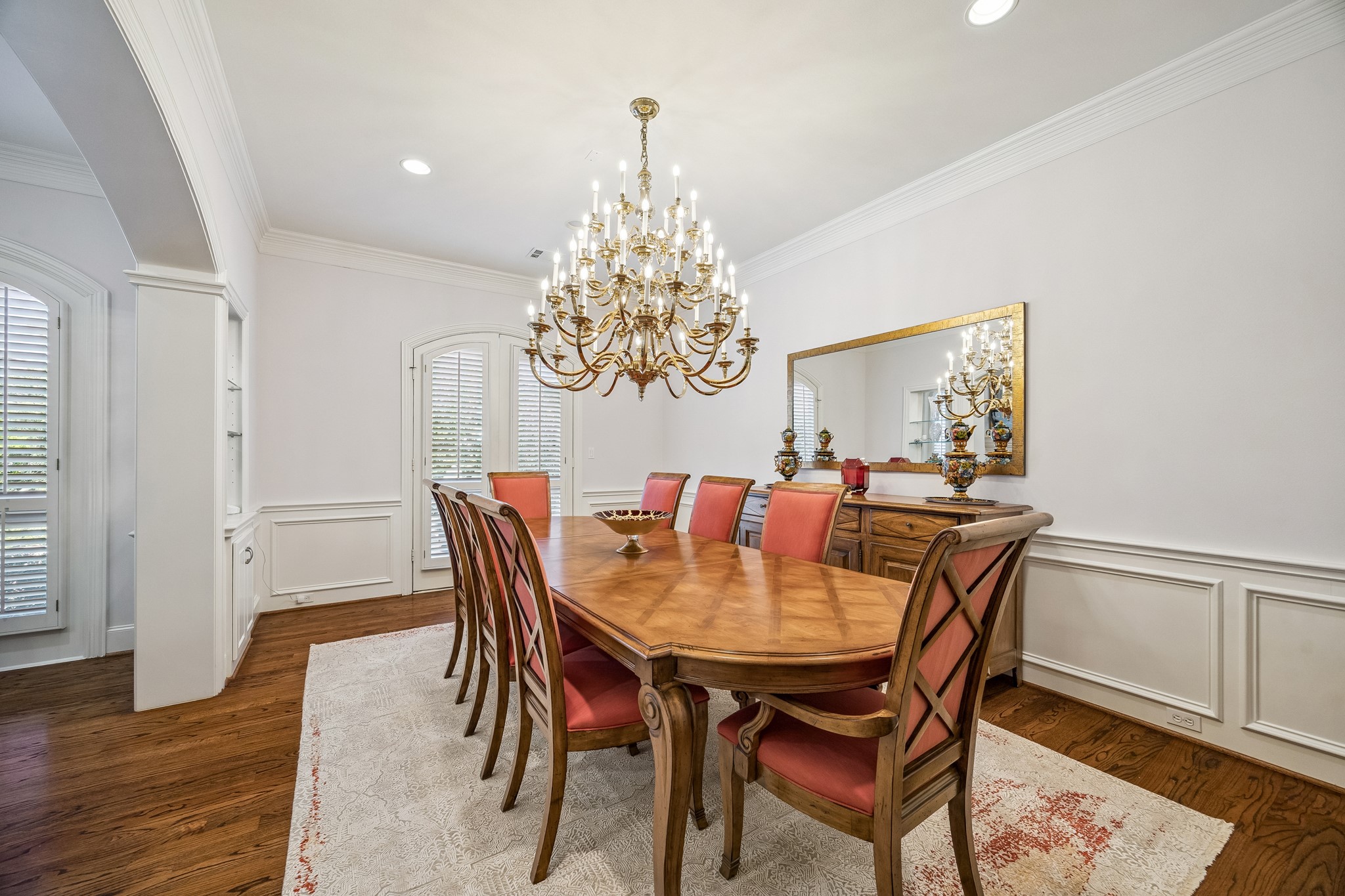 5043 Tangle Lane Houston, TX 77056 - Photo 8 of 50 a view of a dining room with furniture and wooden floor