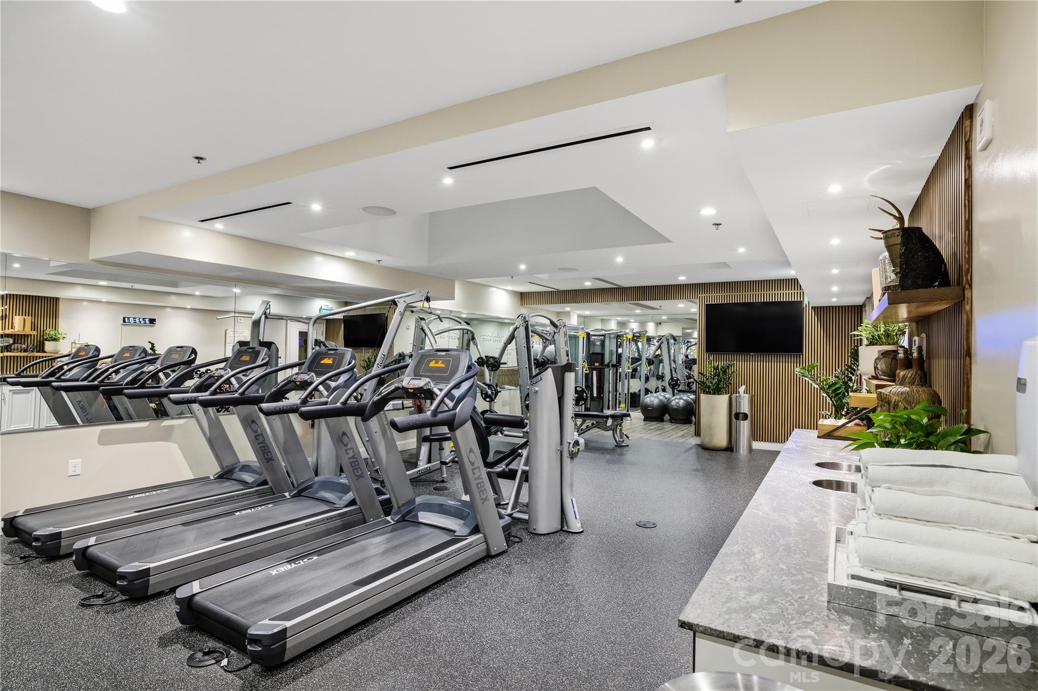 127 North Tryon Street, Unit 303 Charlotte, NC 28202 - Photo 27 of 35