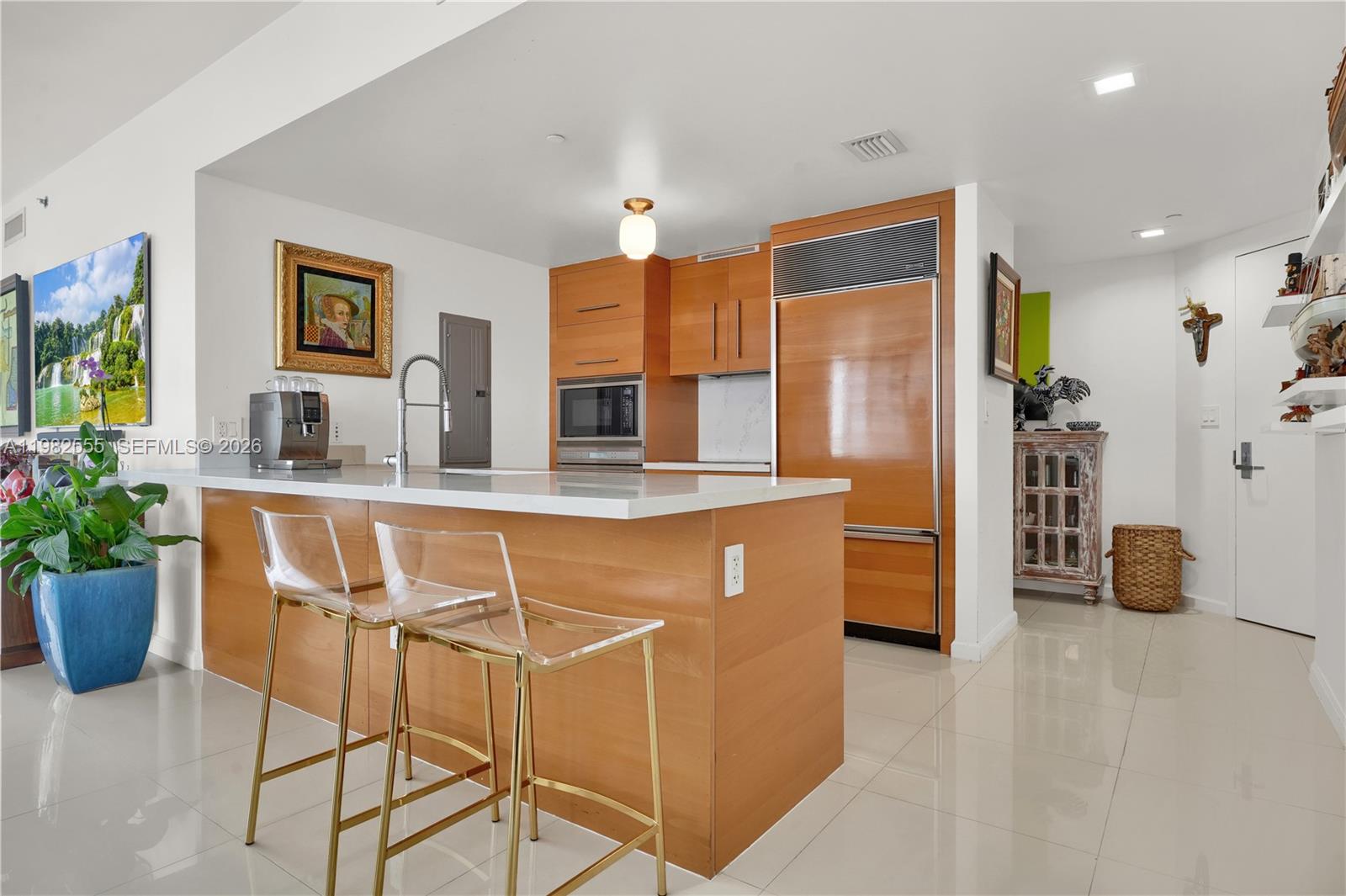 465 Brickell Avenue, Unit 702 Miami, FL 33131 - Photo 18 of 41