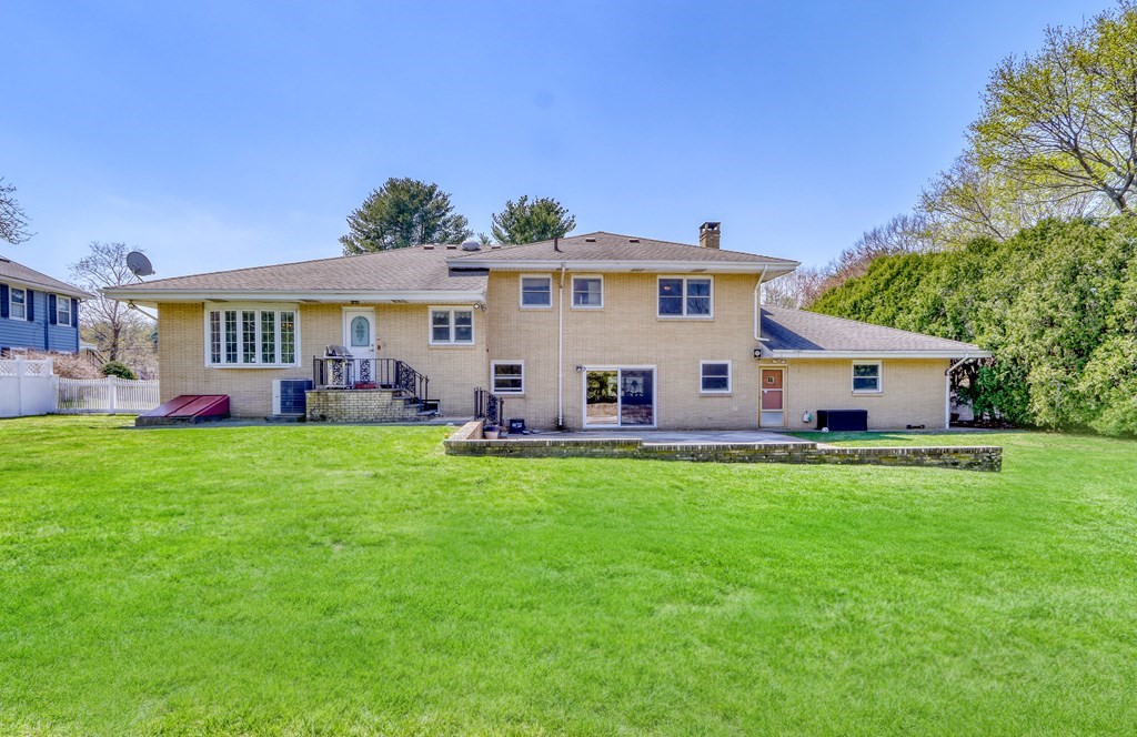 14 Phillips Brooks Road Westwood, MA 02090 - Photo 27 of 32 Gallery Image 27