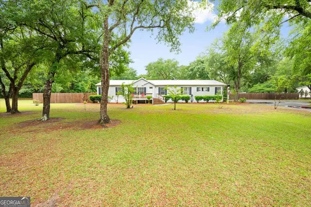 $280,000 | 57 McIntosh Trail, Hortense, GA 31543