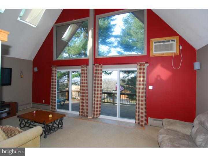 3205 Mannerchor Road Temple, PA 19560 - Photo 5 of 15 Family Room