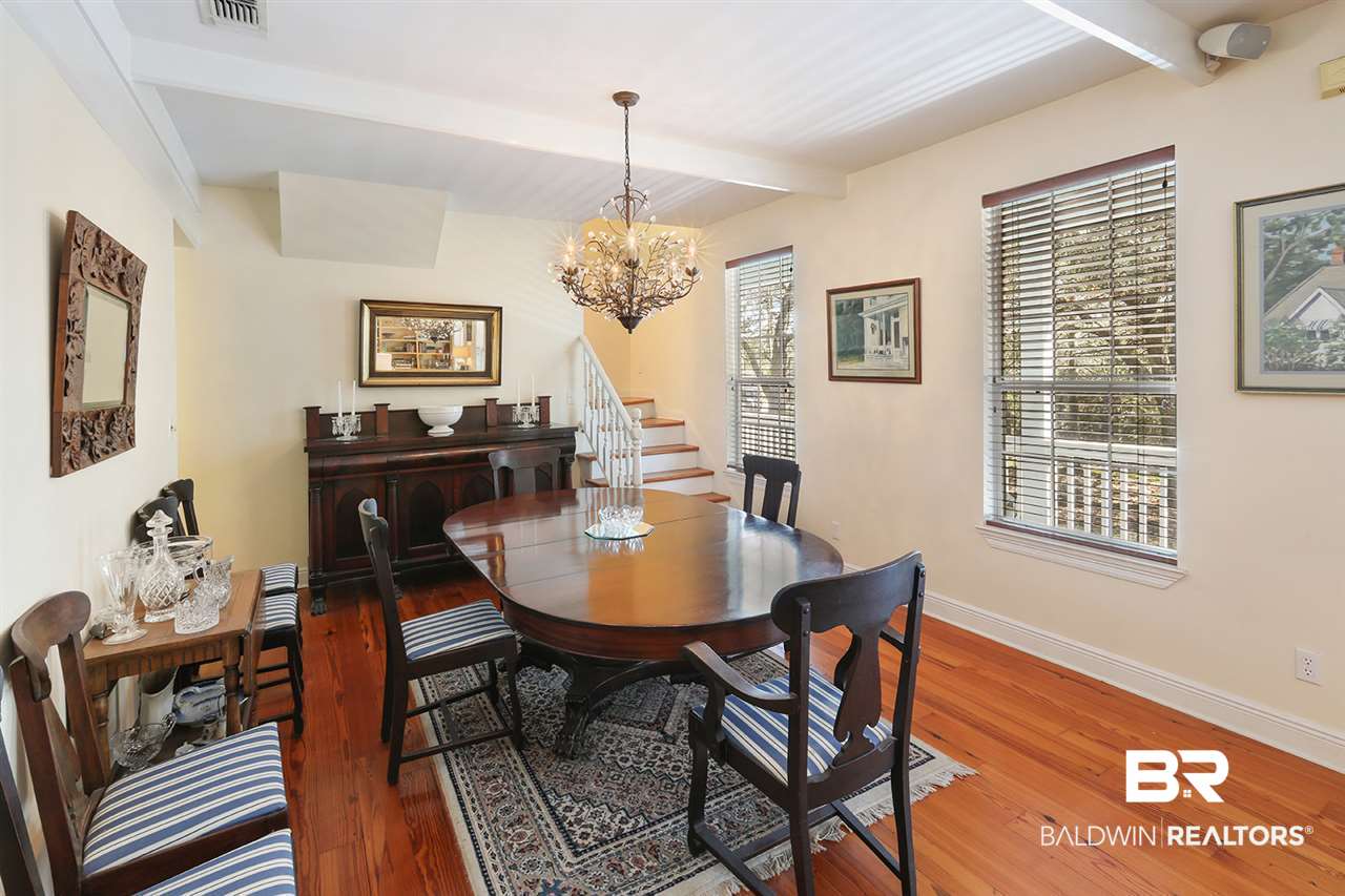 9721 Hildreth Drive Elberta, AL 36530 - Photo 8 of 30 Dining Room