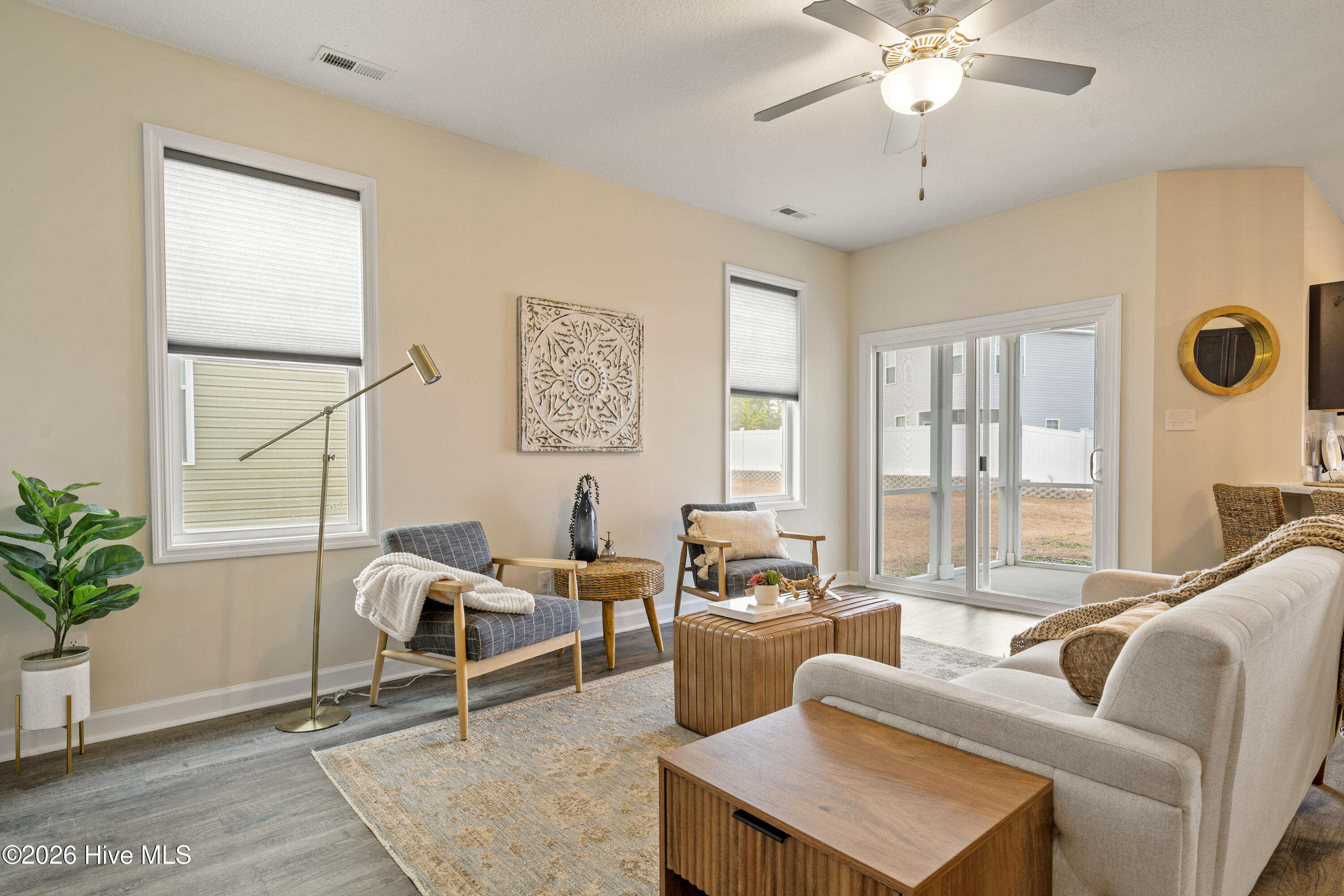 409 Vandemere Court Holly Ridge, NC 28445 - Photo 10 of 27 409VandemereCt-36