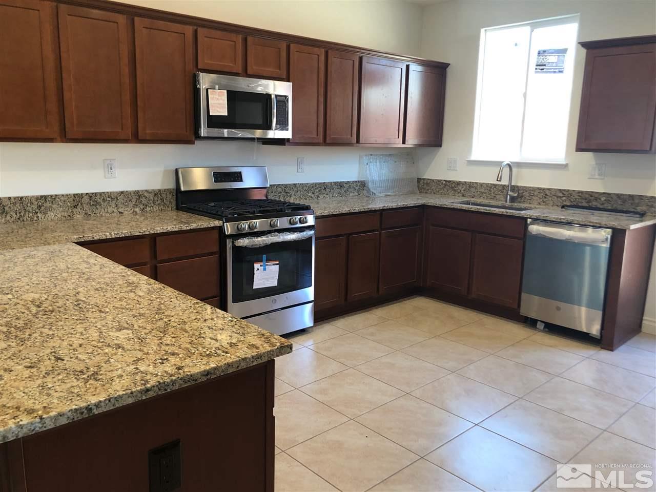 18727 Brady Ridge Court Reno, NV 89508 - Photo 6 of 17 Photo 6