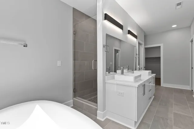 $667,000 | 4015 Southpoint Lndg Way, Unit 8, Durham, NC 27707