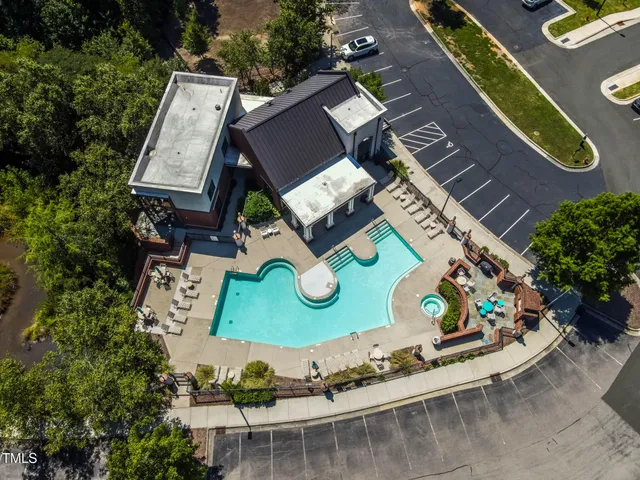 $667,000 | 4015 Southpoint Lndg Way, Unit 8, Durham, NC 27707