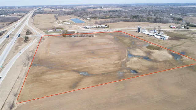 $1,500,000 | 5813 Michigan Avenue, Manitowoc, WI 54220