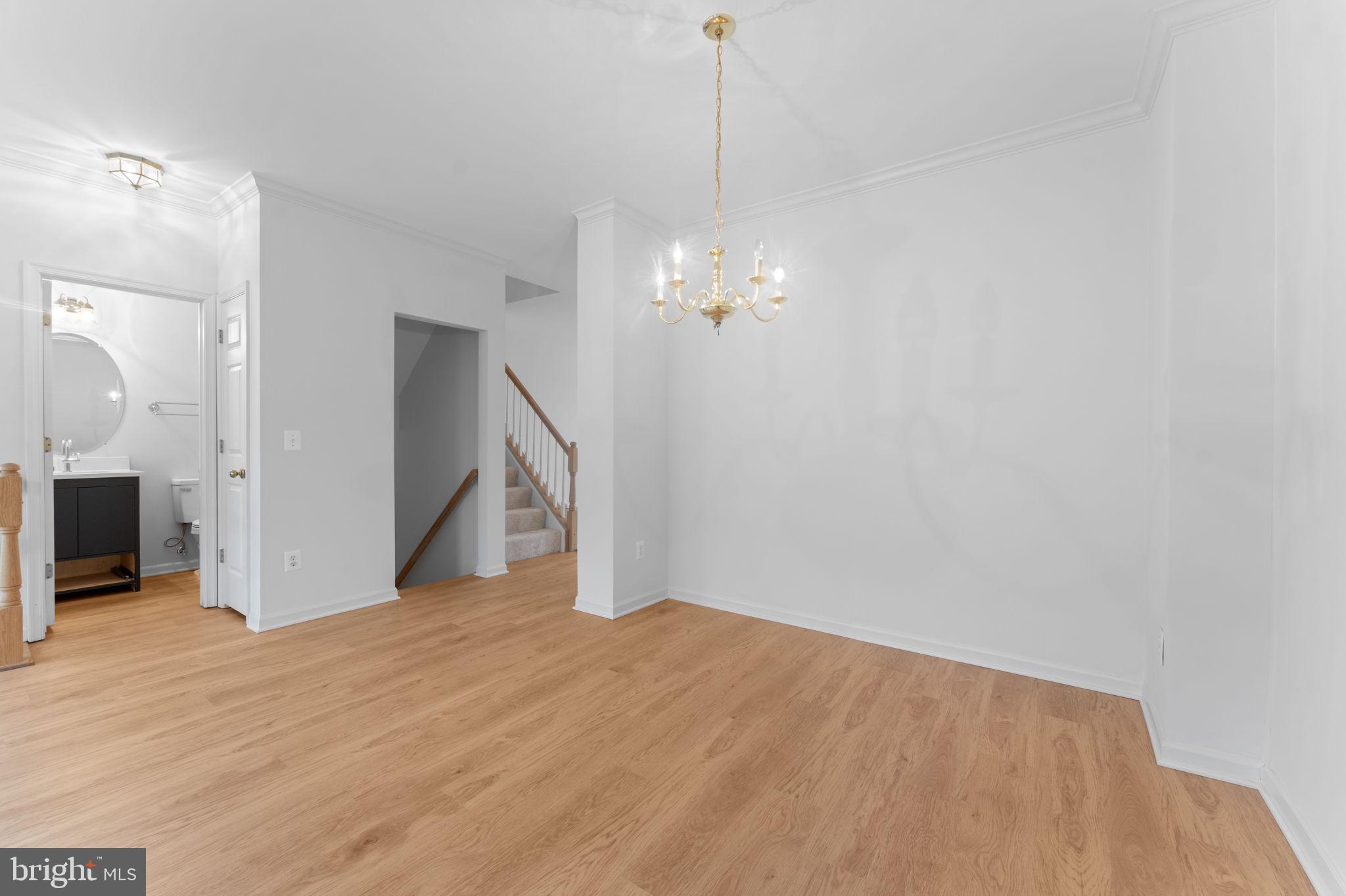 20831 Miranda Falls Square Sterling, VA 20165 - Photo 11 of 86