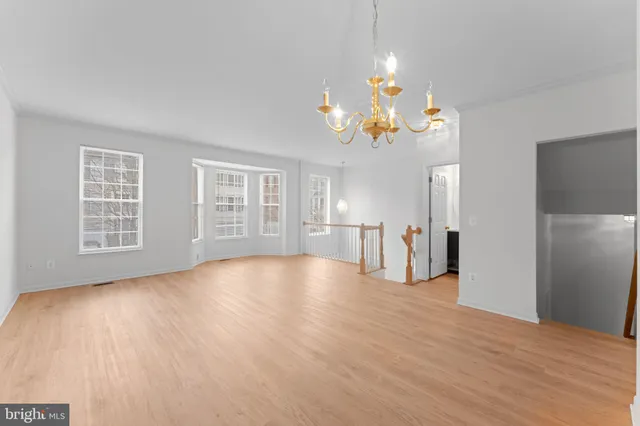 $699,900 | 20831 Miranda Falls Square, Sterling, VA 20165