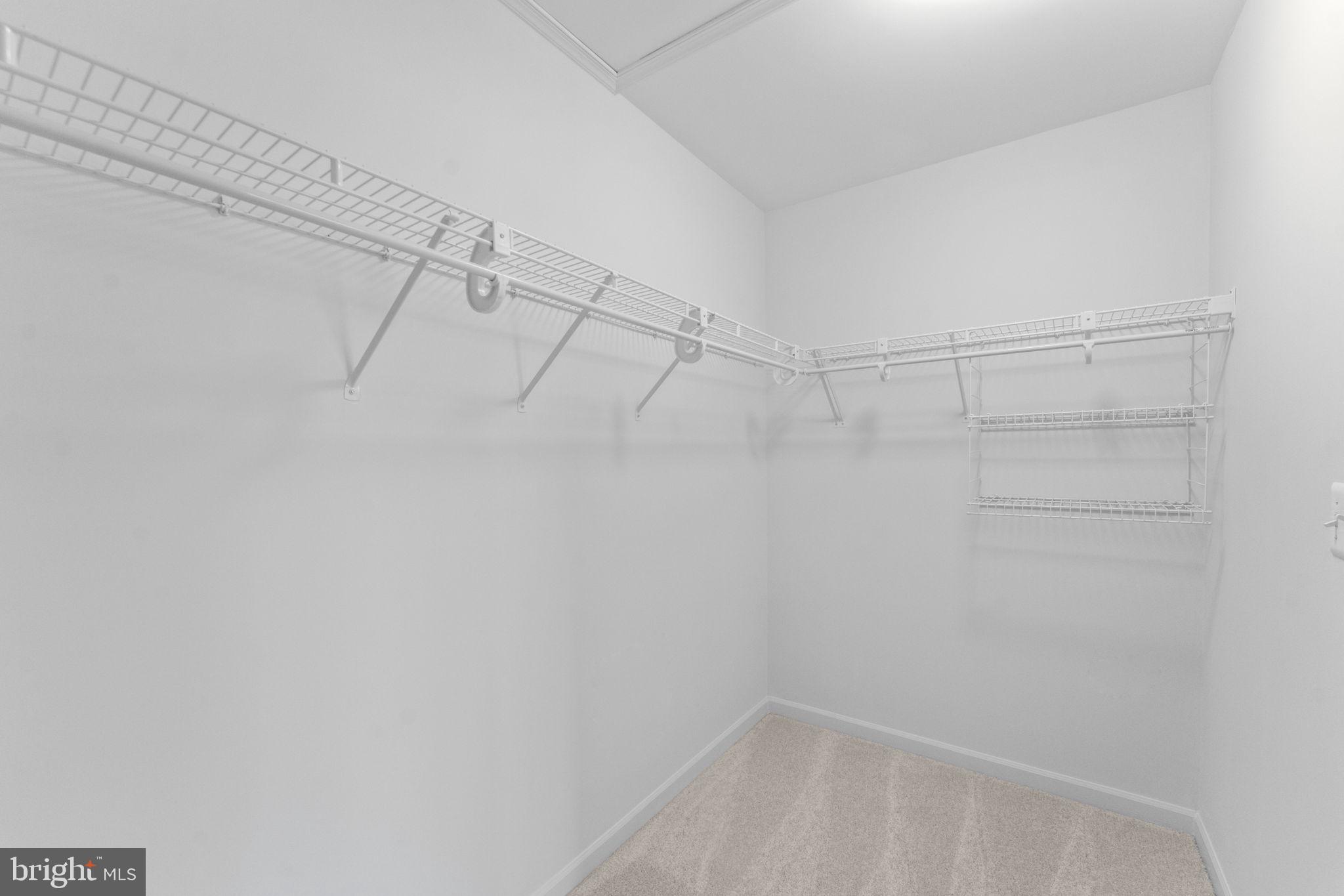 20831 Miranda Falls Square Sterling, VA 20165 - Photo 41 of 86