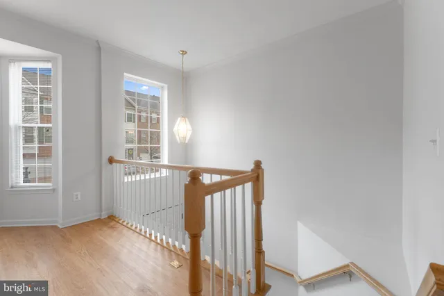 $699,900 | 20831 Miranda Falls Square, Sterling, VA 20165