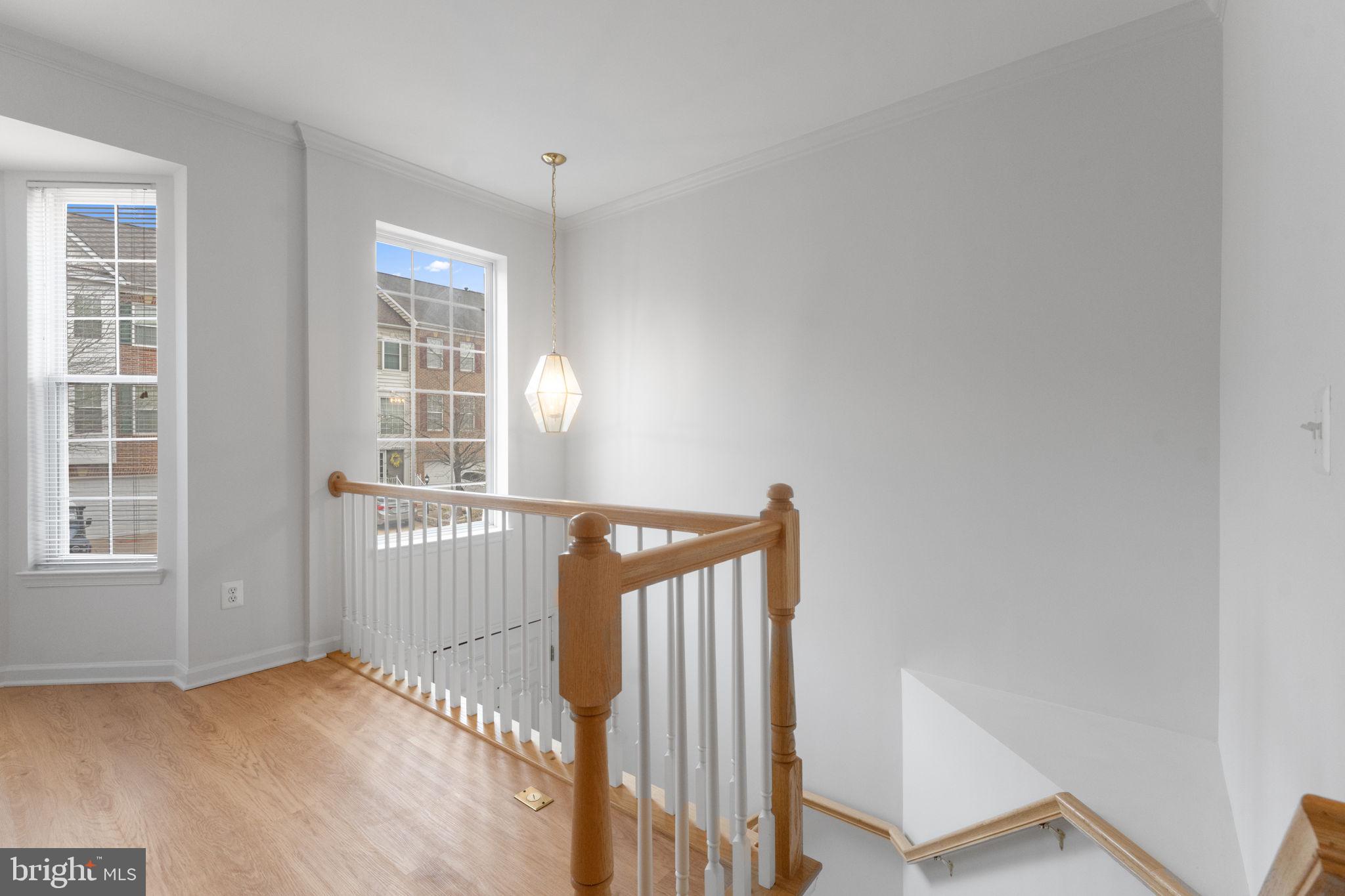 20831 Miranda Falls Square Sterling, VA 20165 - Photo 6 of 86