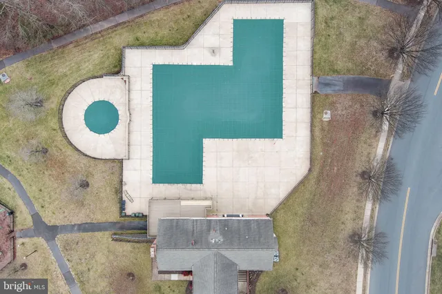 $699,900 | 20831 Miranda Falls Square, Sterling, VA 20165