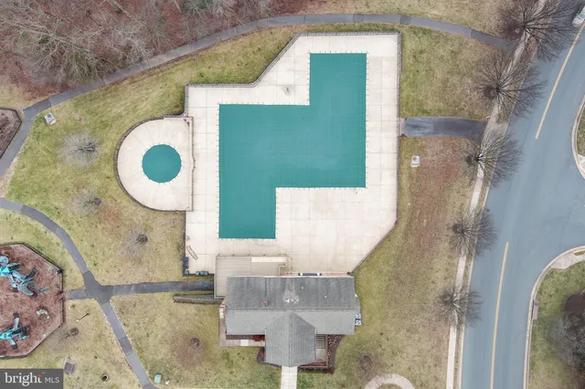 $699,900 | 20831 Miranda Falls Square, Sterling, VA 20165