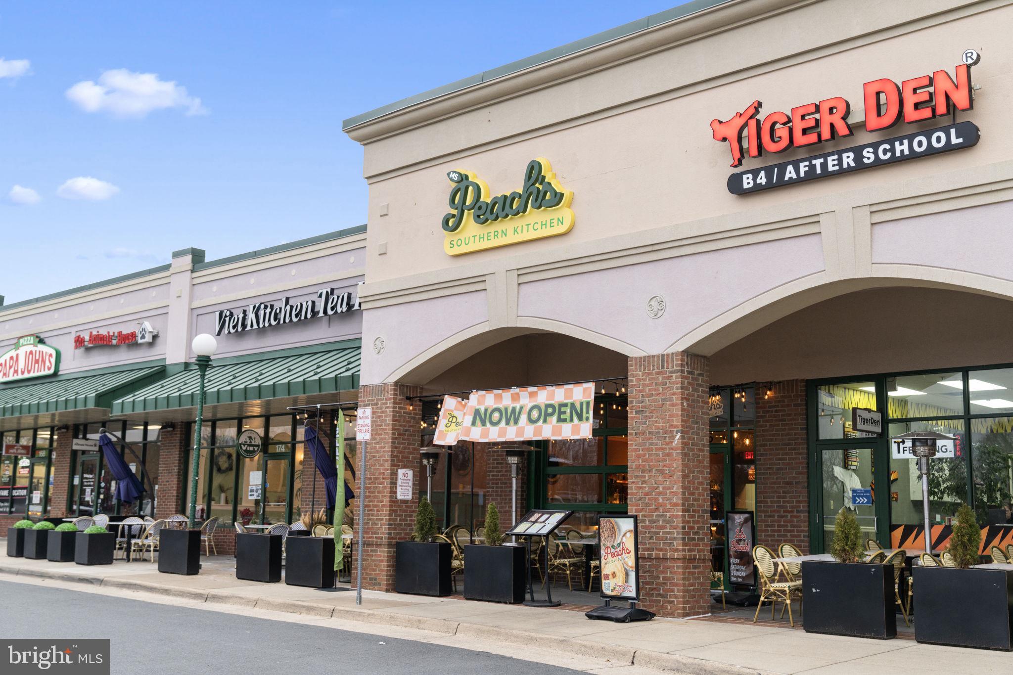 20831 Miranda Falls Square Sterling, VA 20165 - Photo 82 of 86