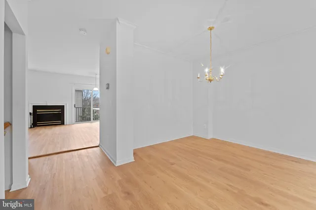 $699,900 | 20831 Miranda Falls Square, Sterling, VA 20165