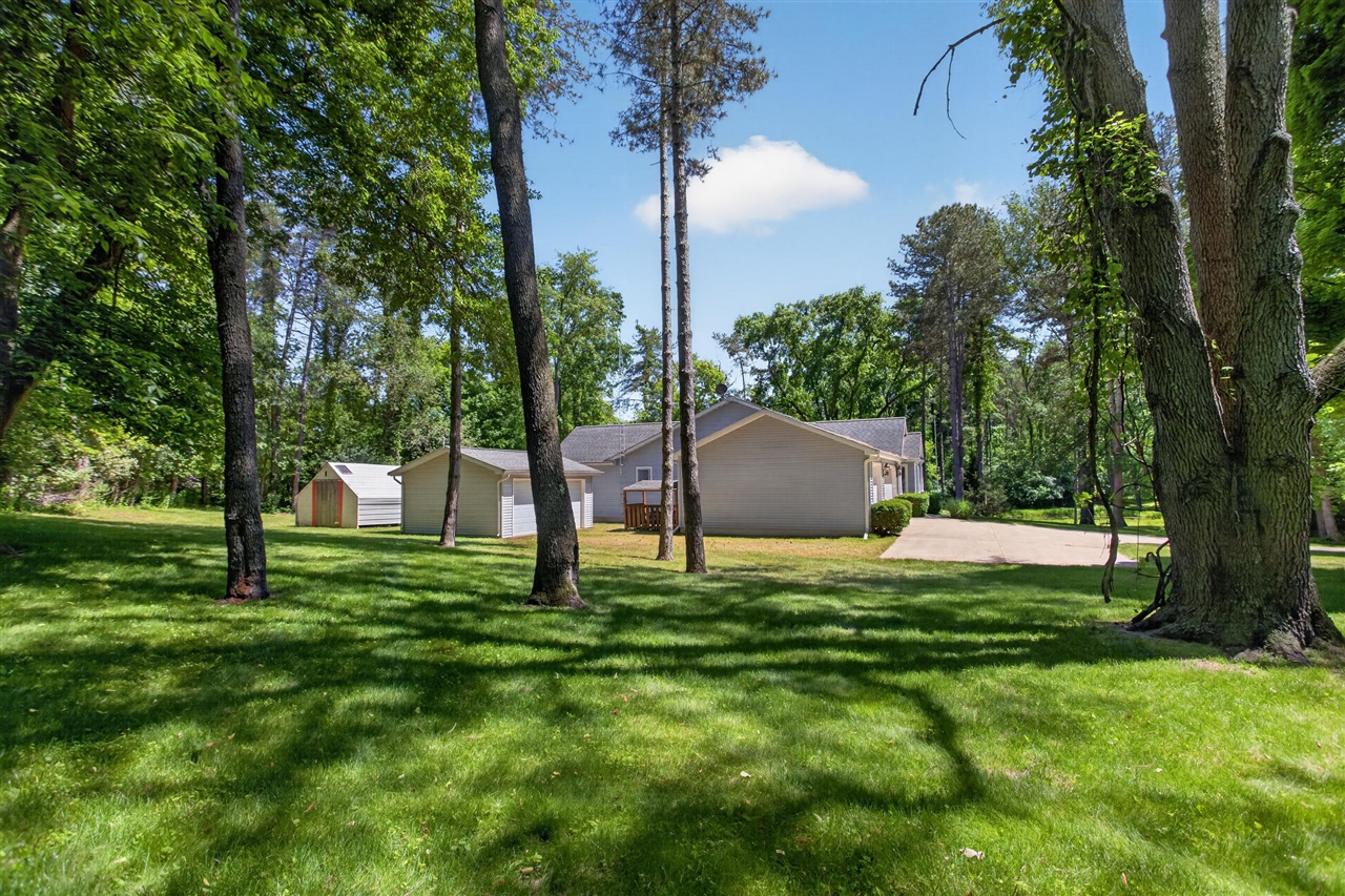 7655 Riverside Road Brooklyn, MI 49230 - Photo 53 of 55