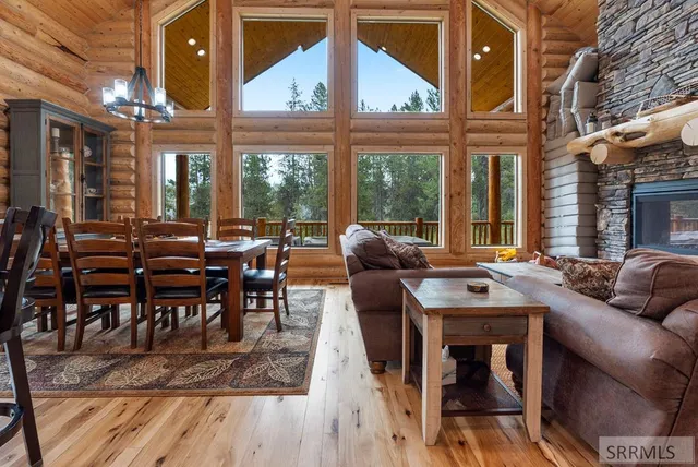 $1,099,000 | 4354 Daltons Landing, Ashton, ID 83420