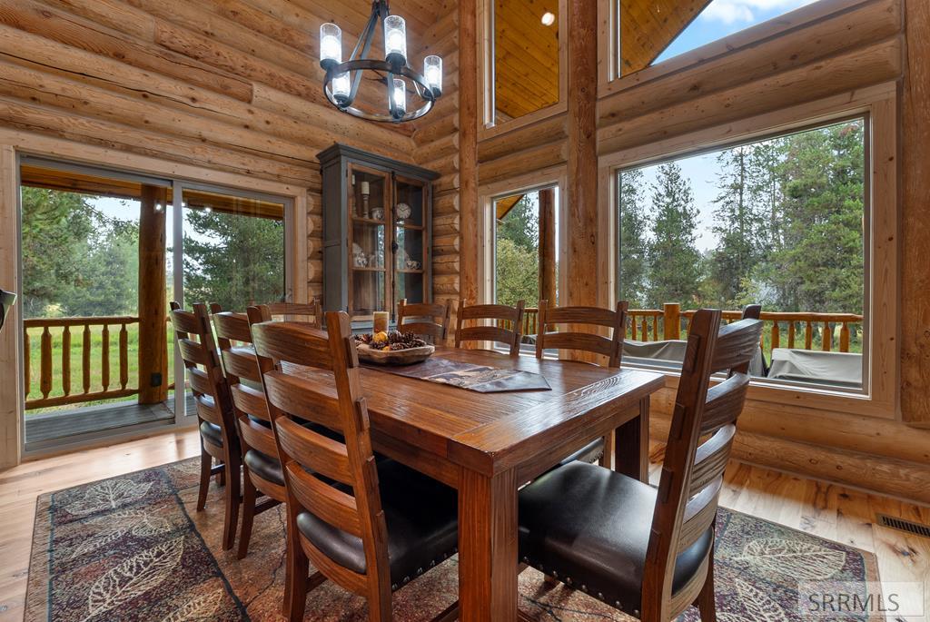 4354 Daltons Landing Ashton, ID 83420 - Photo 7 of 30