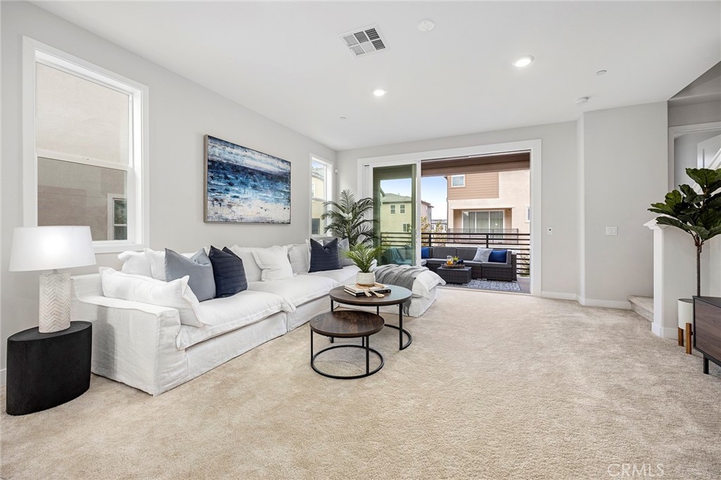125 Pattern Irvine, CA 92618 - Photo 16 of 38 a living room with furniture large window and table