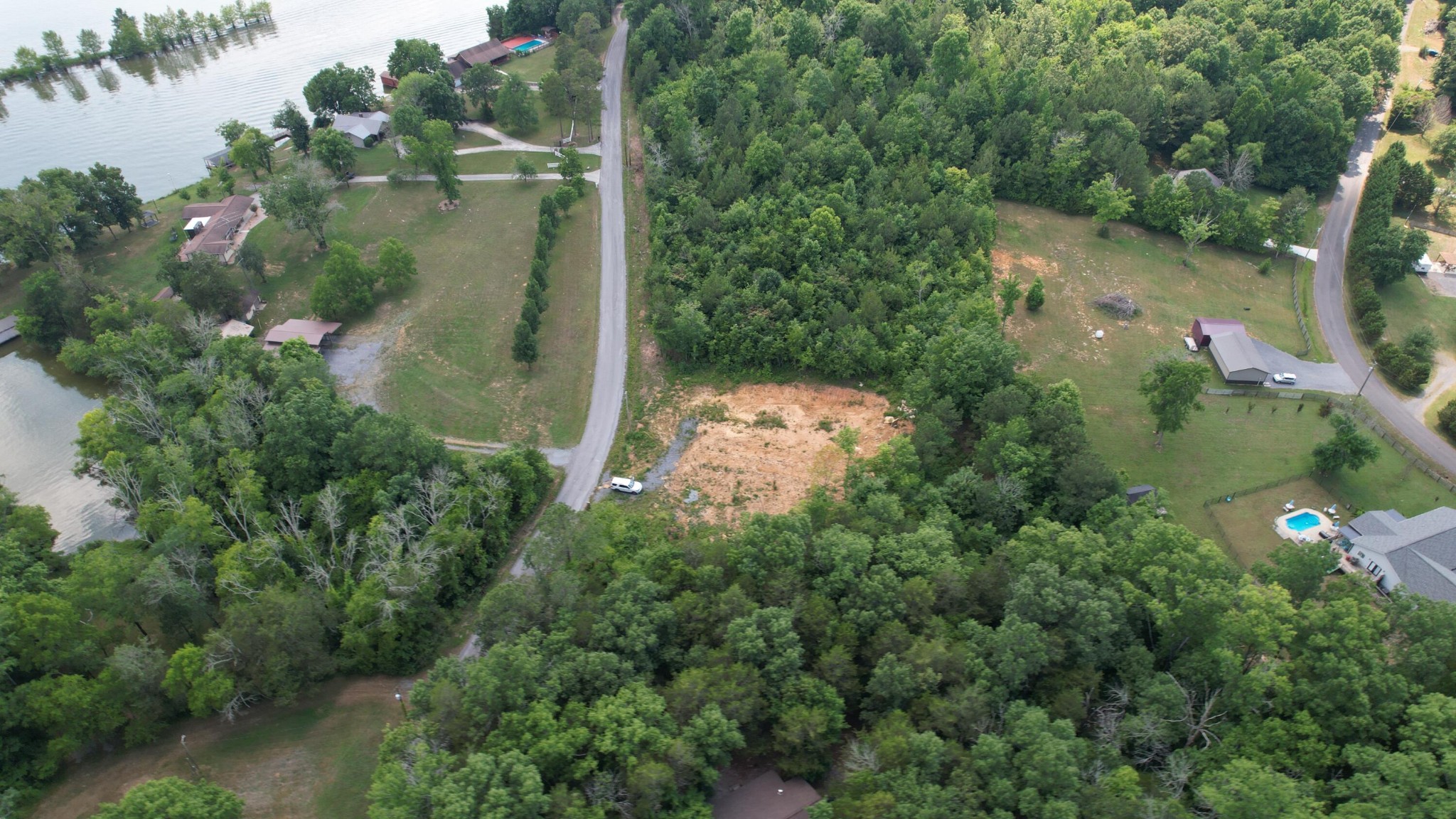 52 Hiwassee Circle Decatur, TN 37322 - Photo 4 of 6