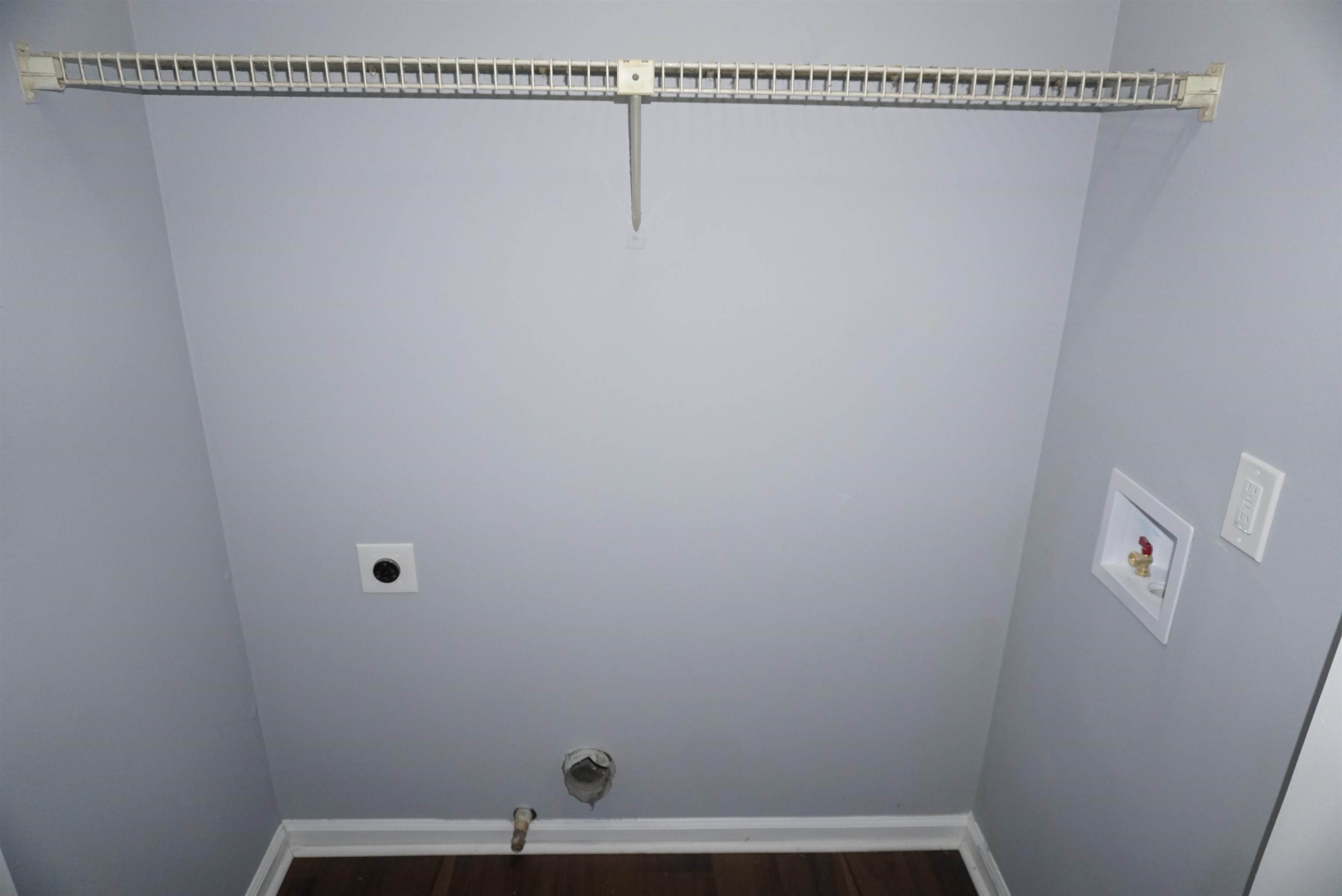 5489 South Park Place Atlanta, GA 30349 - Photo 23 of 37 a view of small space with racks on the wall