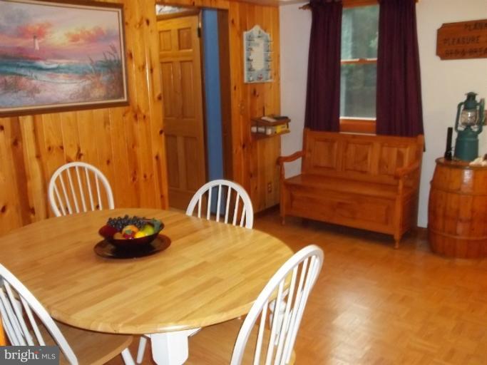 357 Scotland Point Road Elkton, MD 21921 - Photo 9 of 24 Dining Room
