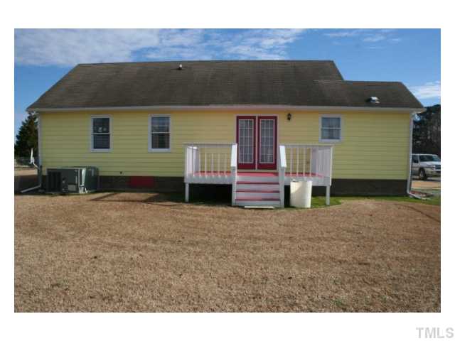 131 Pollock Road Kenly, NC 27542 - Photo 17 of 18 Gallery Image 17
