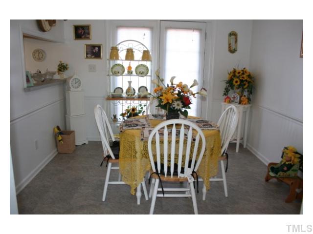 131 Pollock Road Kenly, NC 27542 - Photo 5 of 18 Gallery Image 5