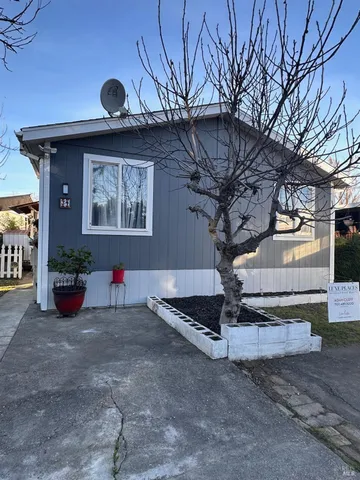 $193,000 | 2475 North North State Street, Unit 34, Ukiah, CA 95482