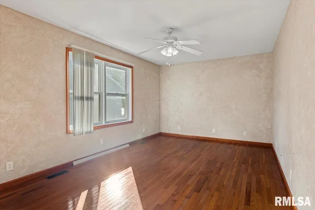 $268,500 | 117 Brookside Glen Drive, Sherman, IL 62684