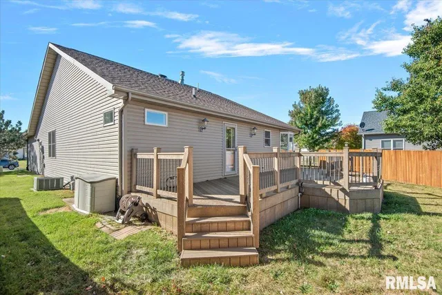 $268,500 | 117 Brookside Glen Drive, Sherman, IL 62684