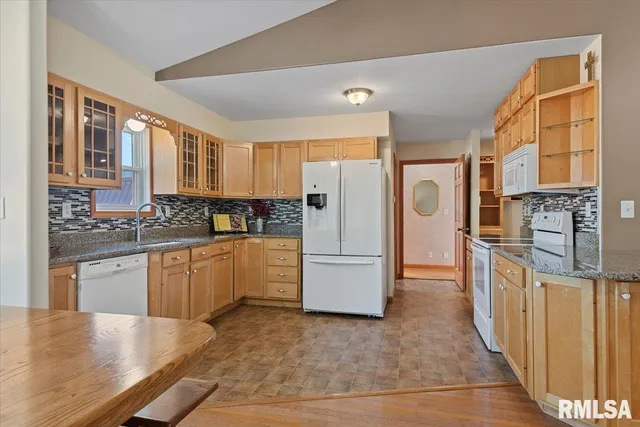 $268,500 | 117 Brookside Glen Drive, Sherman, IL 62684