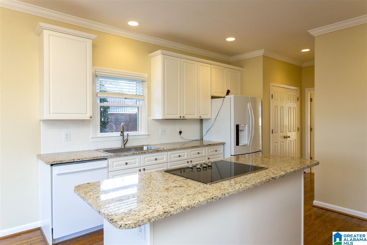 92 Maple Trace Birmingham, AL 35244 - Photo 12 of 50