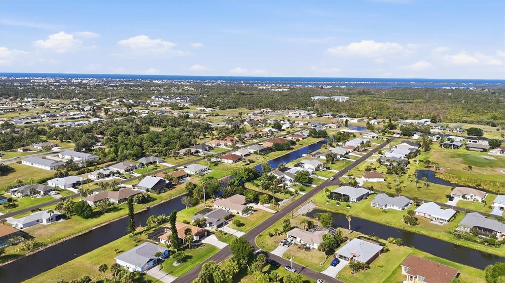 29 Bunker Road Rotonda West, FL 33947 - Photo 5 of 37 Gallery Image 5
