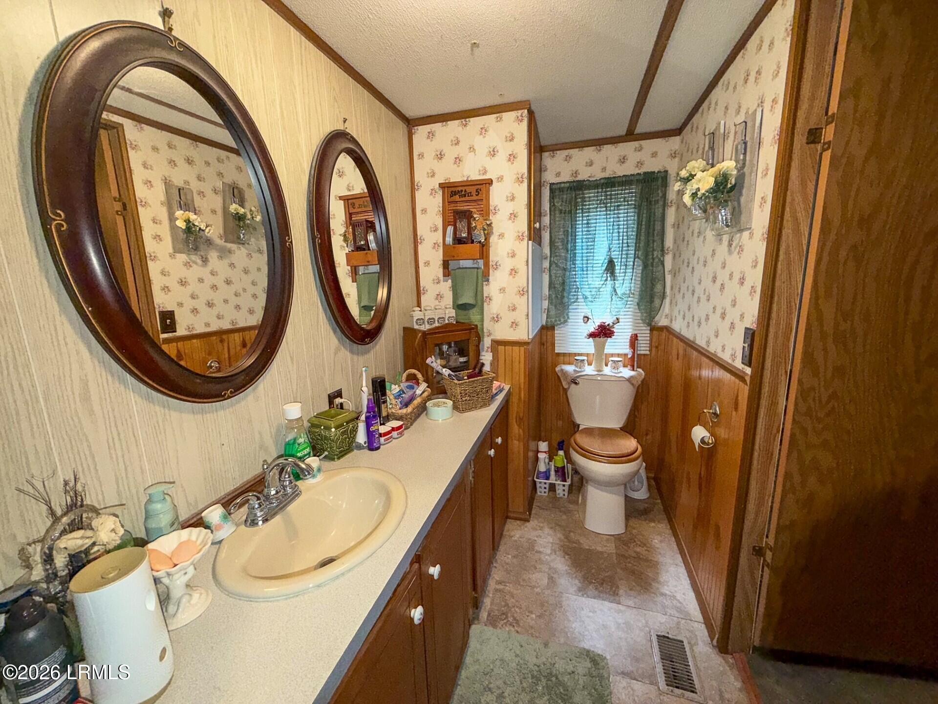 171 Stanley Road Beaufort, SC 29906 - Photo 24 of 28 97a09a5b-f743-494f-9e1e-b3fc0c12a8a3