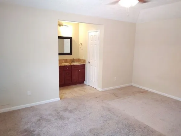 $1,675 | 2607 Quiver Lane, Houston, TX 77067