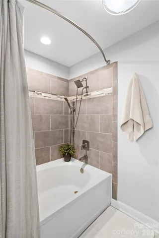 $549,000 | 18789 Vineyard Point Lane, Cornelius, NC 28031