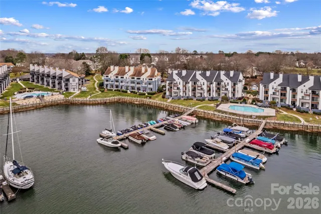 $549,000 | 18789 Vineyard Point Lane, Cornelius, NC 28031