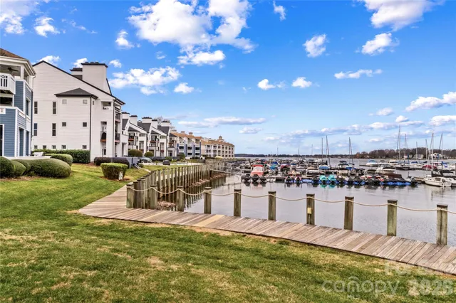 $549,000 | 18789 Vineyard Point Lane, Cornelius, NC 28031