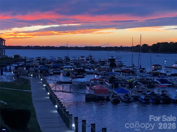 $515,000 | 18789 Vineyard Point Lane, Cornelius, NC 28031