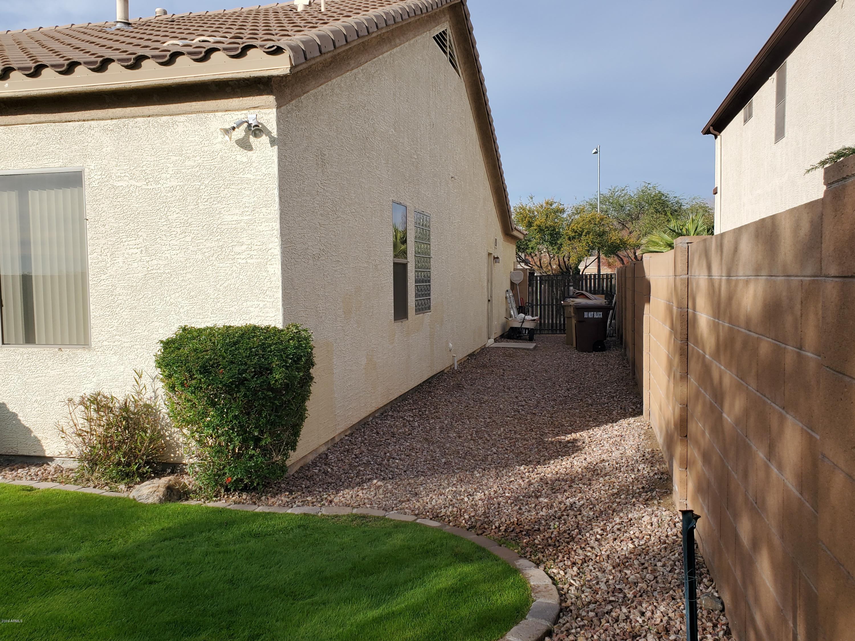 7437 West Briles Road Peoria, AZ 85383 - Photo 15 of 81 20191212_145858