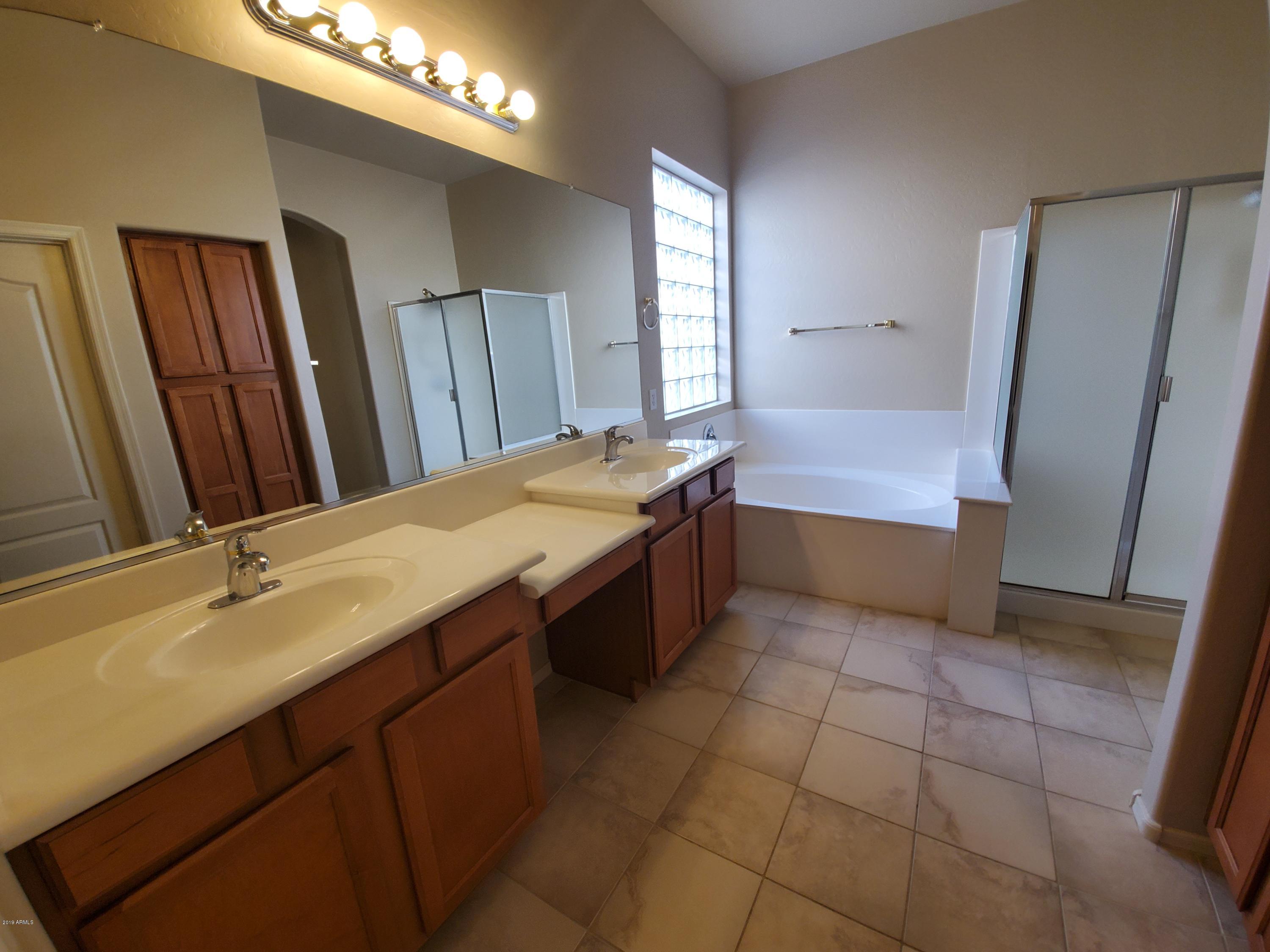 7437 West Briles Road Peoria, AZ 85383 - Photo 6 of 81 20191212_151042