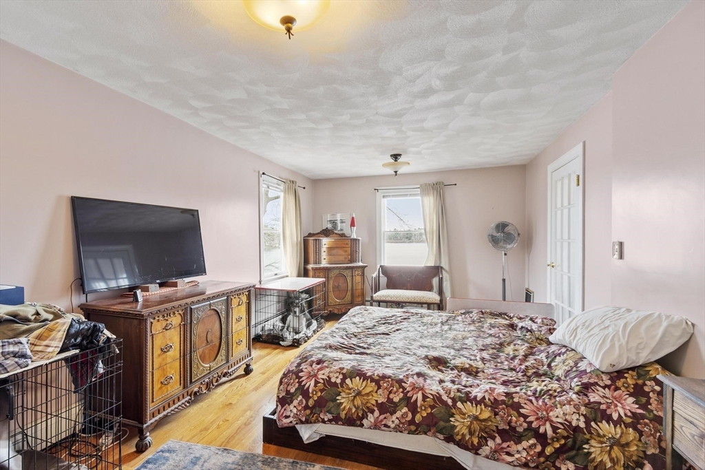 224 Echo Cove Road Hamilton, MA 01982 - Photo 11 of 28